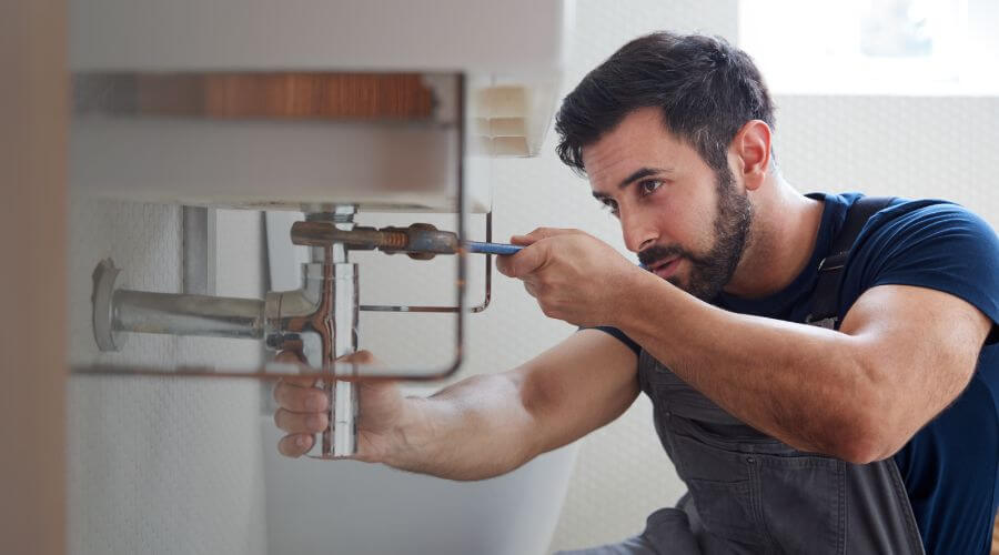 Professional water heater installation services in Cheyenne, OK